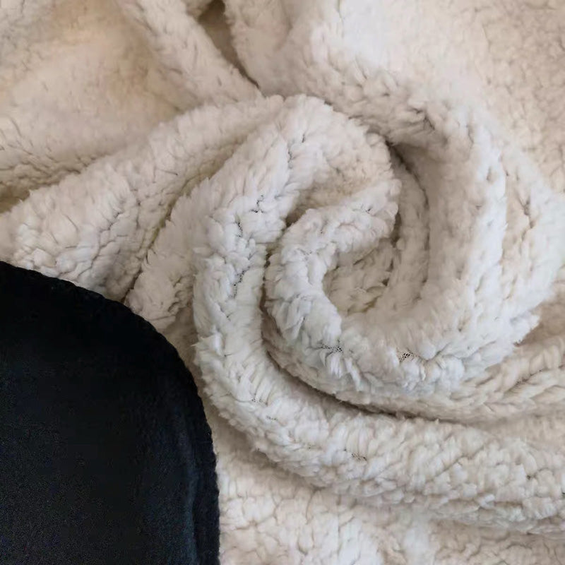 Denmark HYGGE black double-sided fleece black and white lamb fleece blanket office blanket 125x150cm