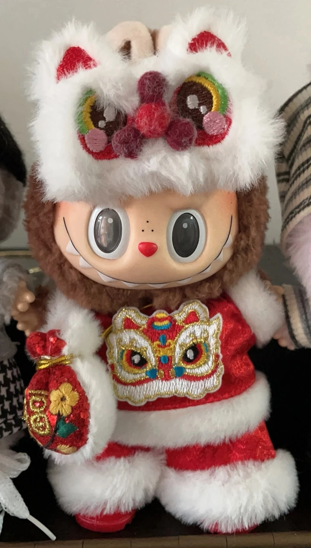 Labubu新年換醒獅新衫適用1/2/3代套裝（只賣衣服）