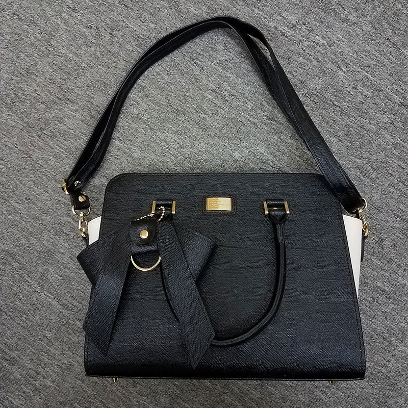 Donkie 中Size女士斜孭單肩包 黑色 x 白色