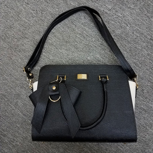 Donkie 中Size女士斜孭單肩包 黑色 x 白色