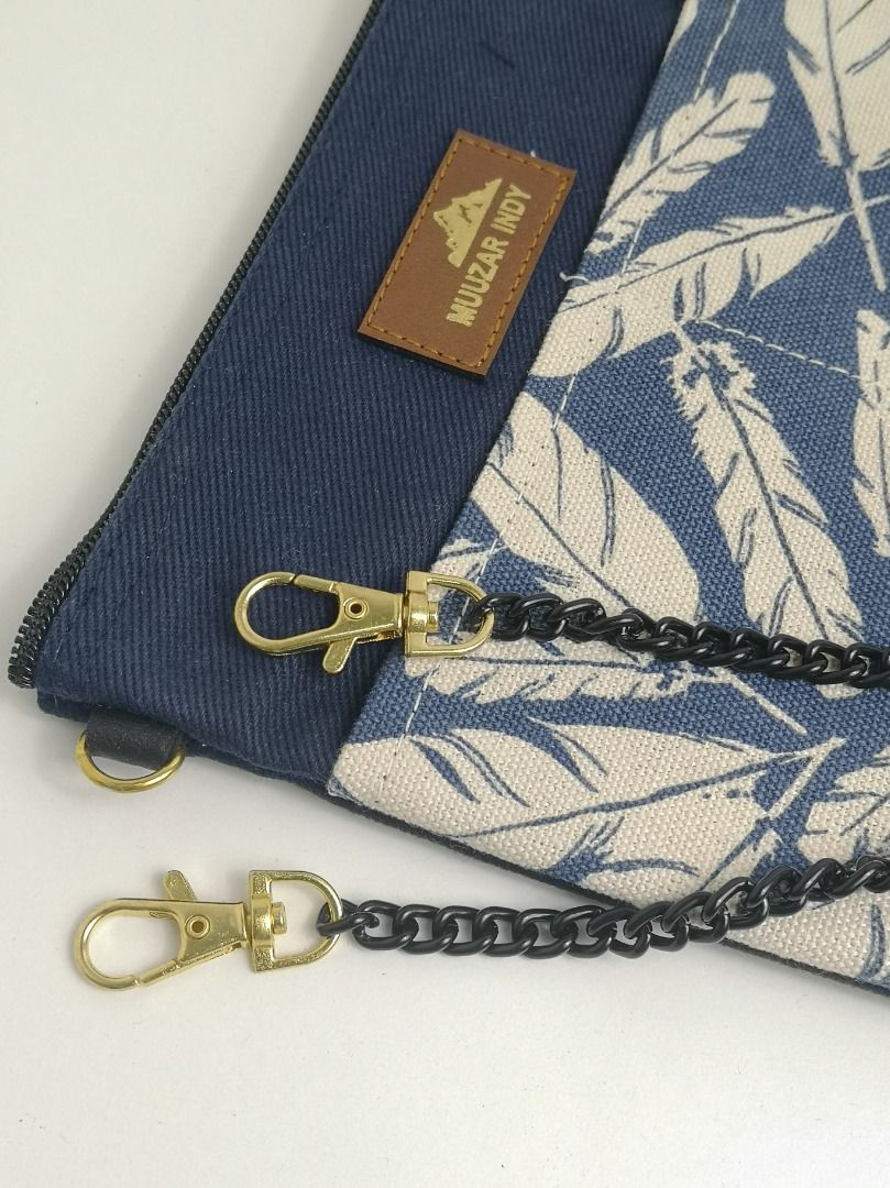 泰國手工 Muuzar Indy 無紡布藍色樹葉圖案小手袋 斜孭袋（限量款）